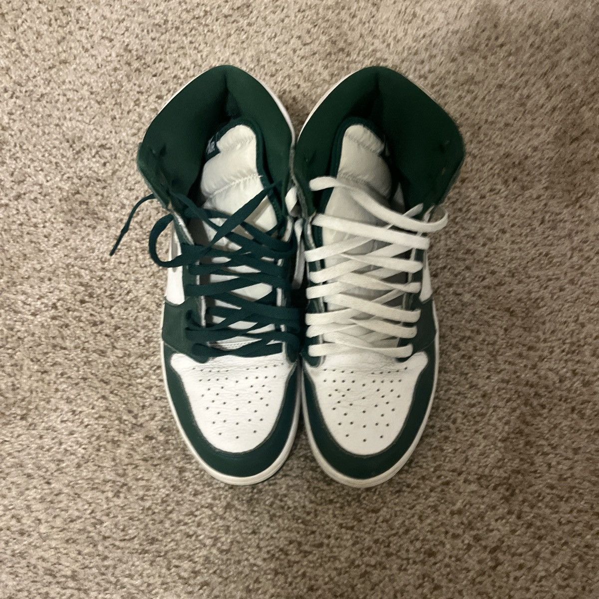 Jordan Brand Jordan 1 Size US 12 / EU 45 - 4 Thumbnail