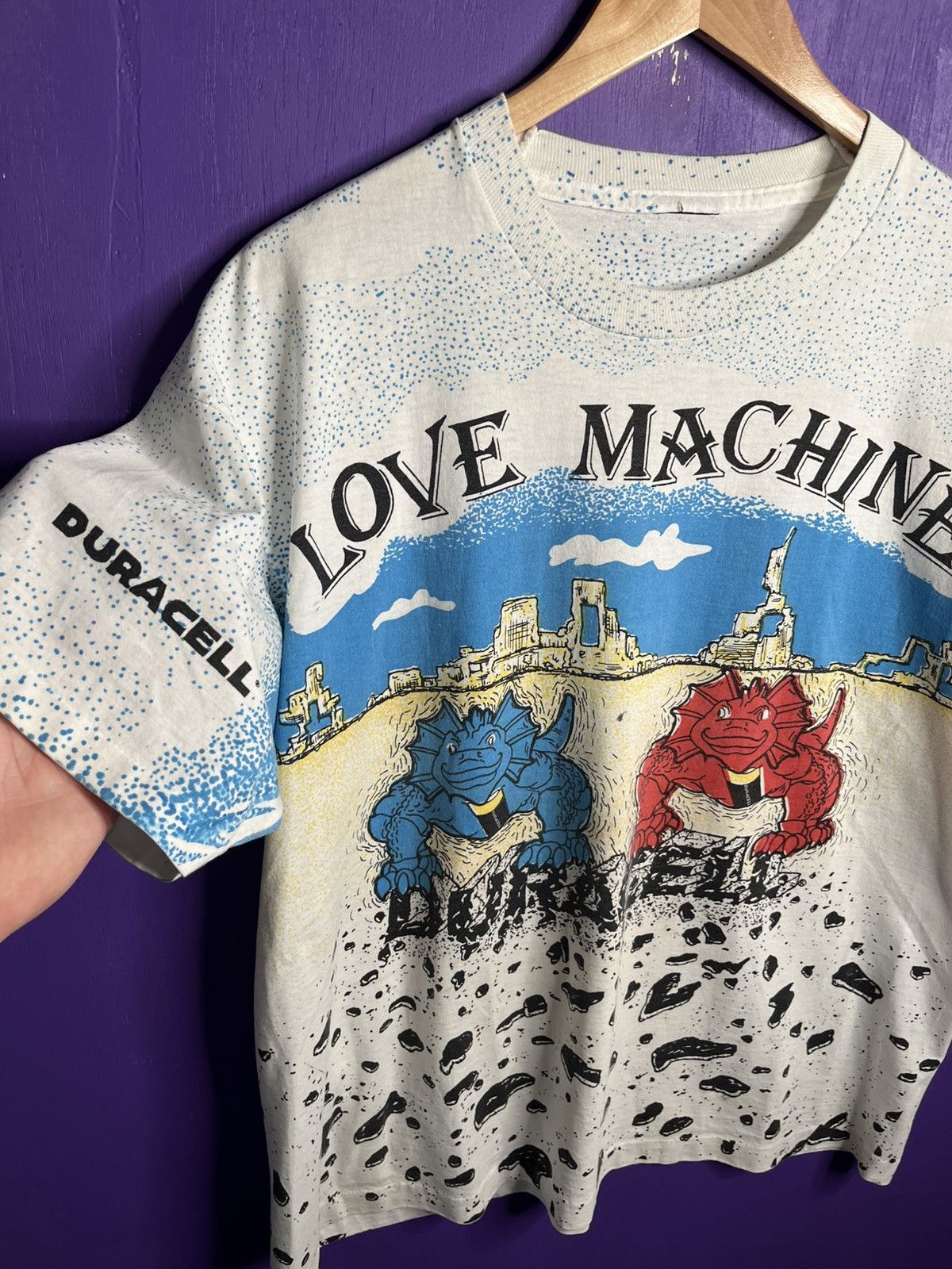 Vintage Vintage 90s Duracell batteries love machine promo AOP tee Size US XL / EU 56 / 4 - 3 Thumbnail
