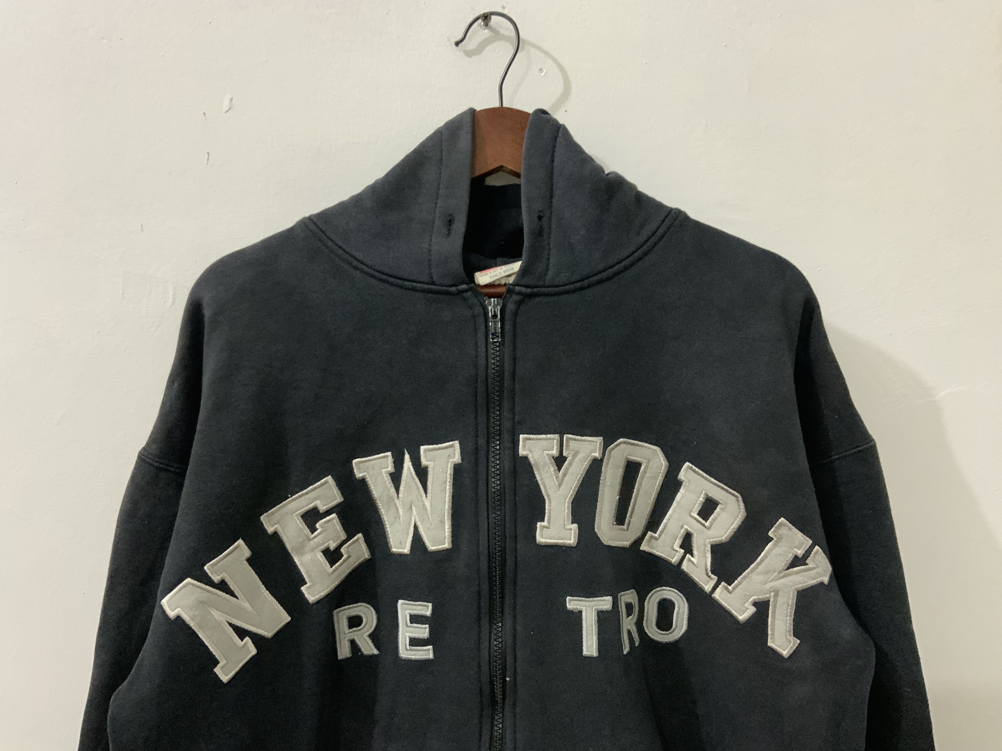 Japanese Brand New York Retro Hoodie Size US L / EU 52-54 / 3 - 3 Thumbnail