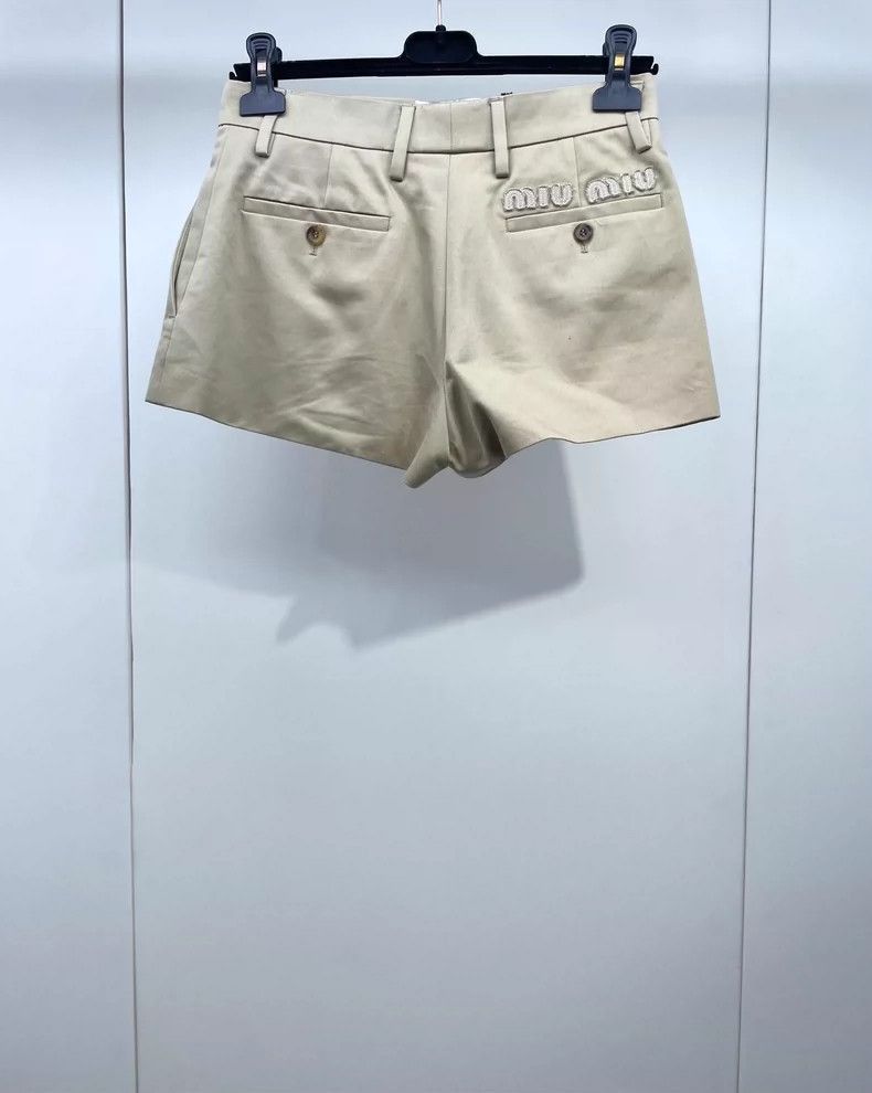 Prada Miu Miu Classic Khaki Casual Shorts -2505 Size 35" - 2 Thumbnail
