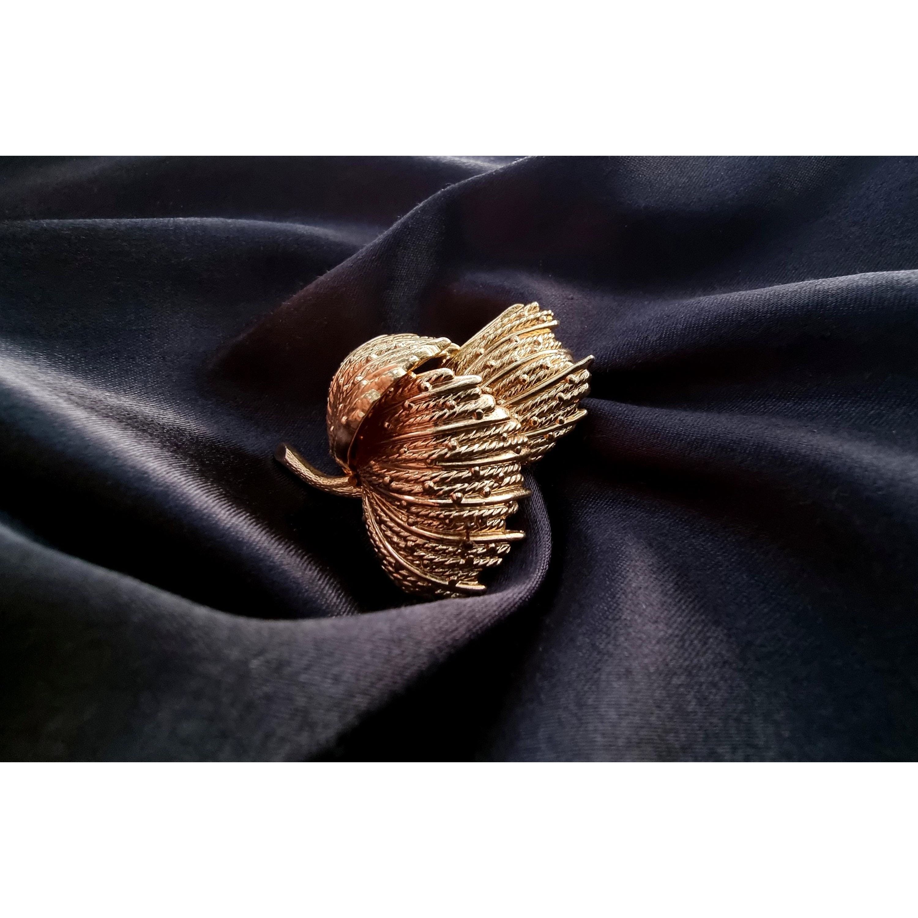 Other Rare Find GROSSE 1960s Signed Germany Gold Flower Floral Bro Size ONE SIZE - 5 Thumbnail
