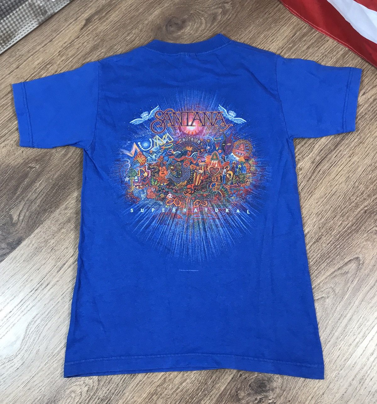 Vintage Santana Supernatural Album T Shirt 1999s Size US S / EU 44-46 / 1 - 7 Thumbnail