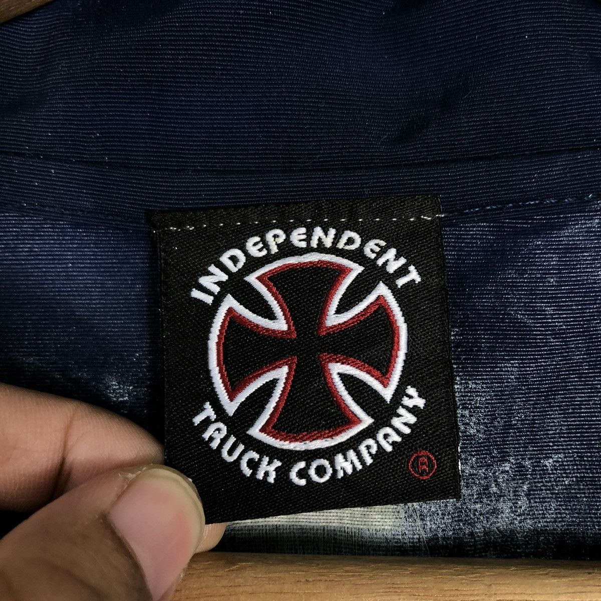 Independent Trading Co. 🔥VINTAGE BUTTON JACKET INDEPENDENT TRUCK CO BIG LOGO Size US M / EU 48-50 / 2 - 18 Thumbnail