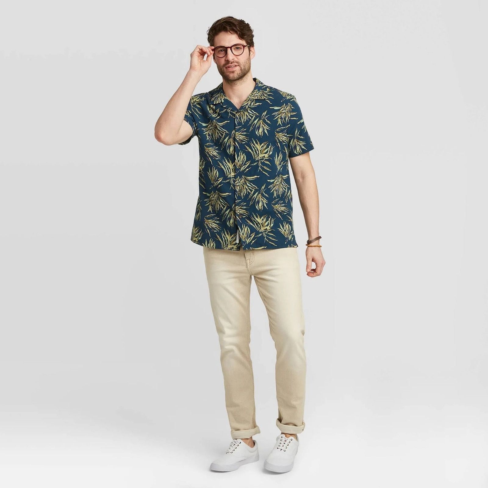 Dillard's Goodfellow & Co Men's Short Sleeve Seersucker Camp Shirt Size US S / EU 44-46 / 1 - 9 Thumbnail