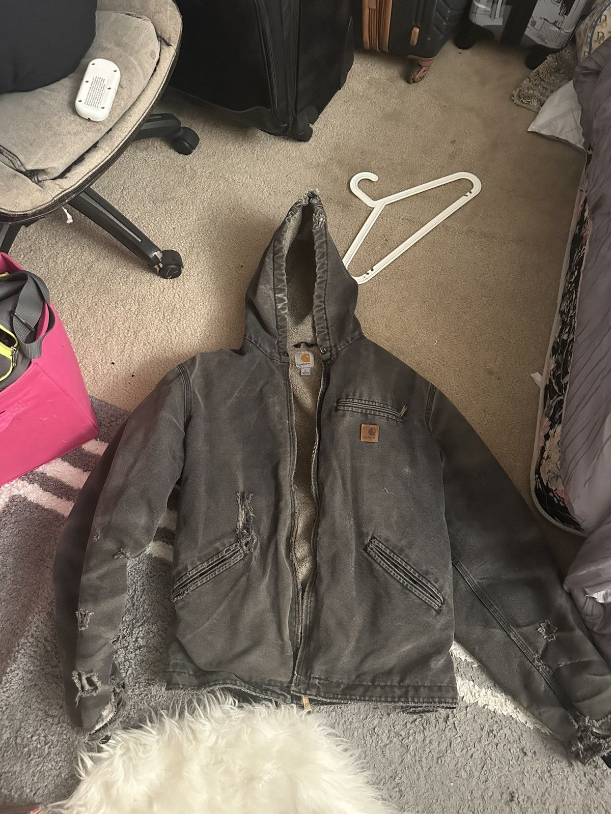 Carhartt Thrashed Vintage Carhartt J141 BLK Sierra Jacket Size US L / EU 52-54 / 3 - 1 Thumbnail