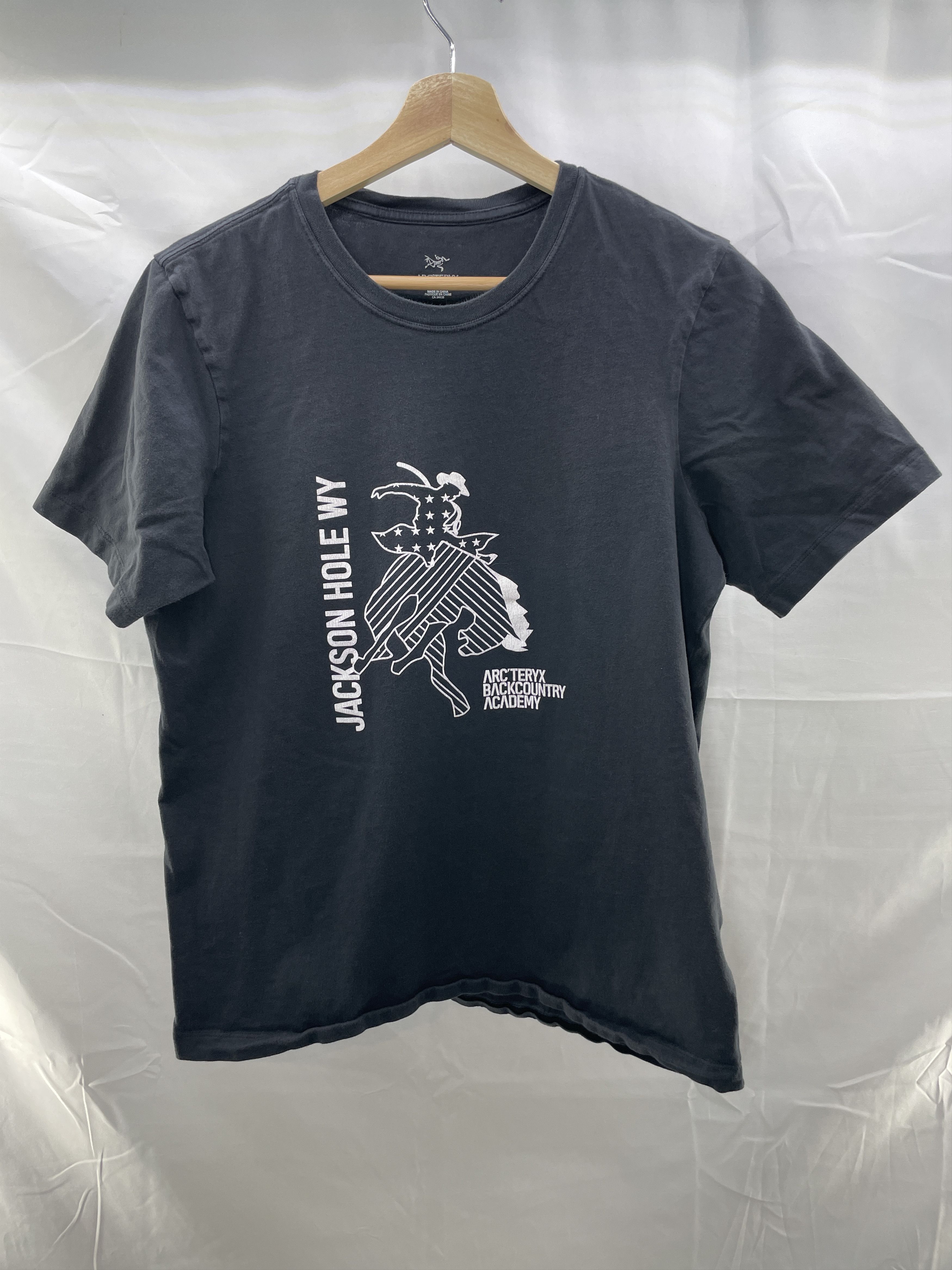 ARCTERYX Backcountry Academy Jackson Hole WY T-Shirt Tee