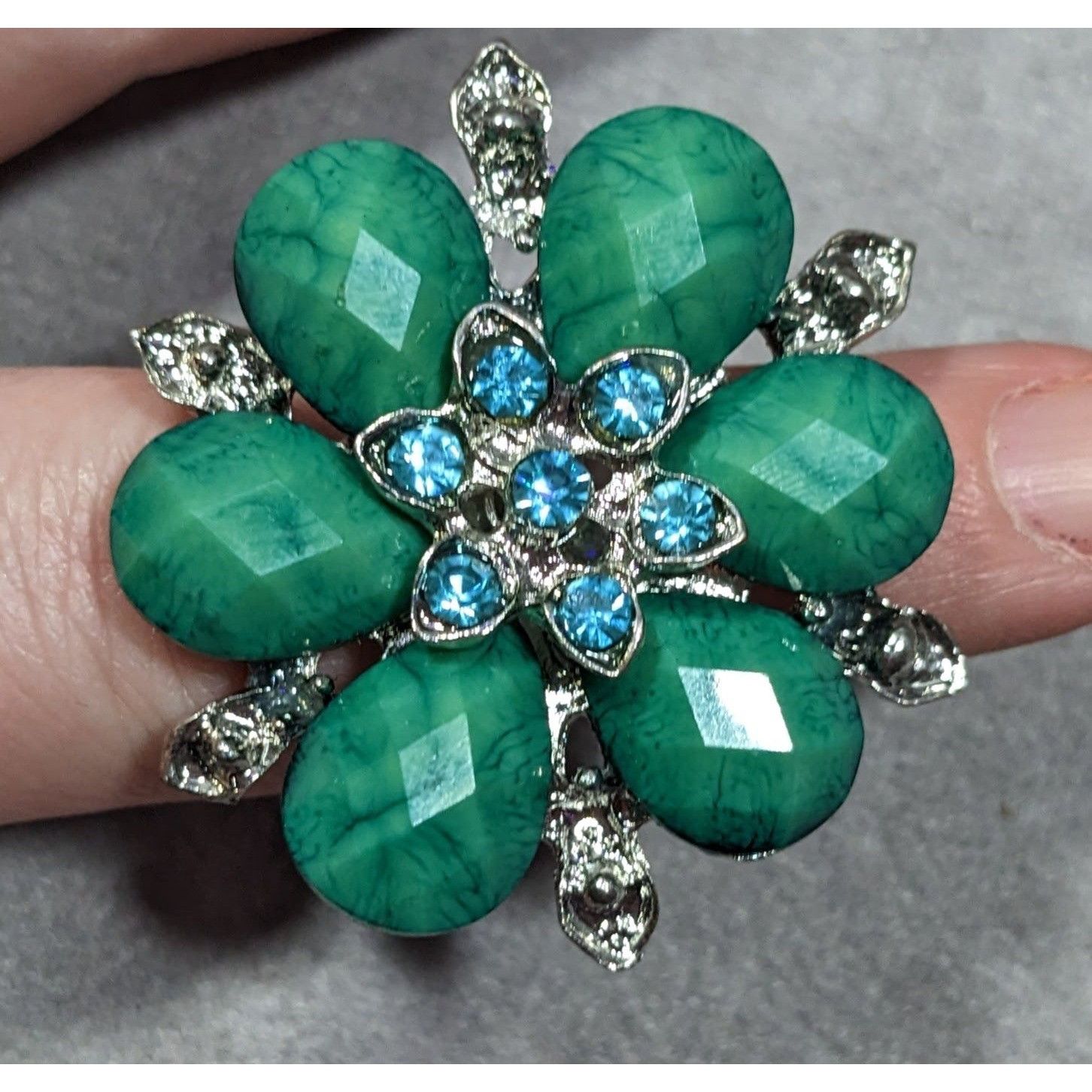 Other Fairycore Floral Glam Green And Silver Tone Adjustable Ring Size ONE SIZE - 8 Thumbnail