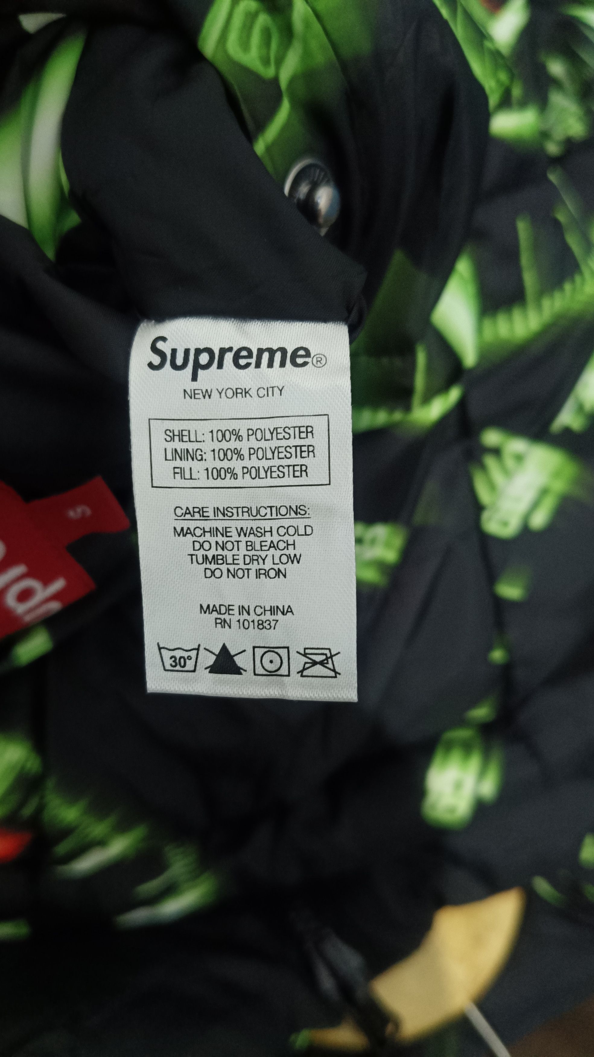 Supreme Supreme watches reversible jacket Size US S / EU 44-46 / 1 - 12 Thumbnail