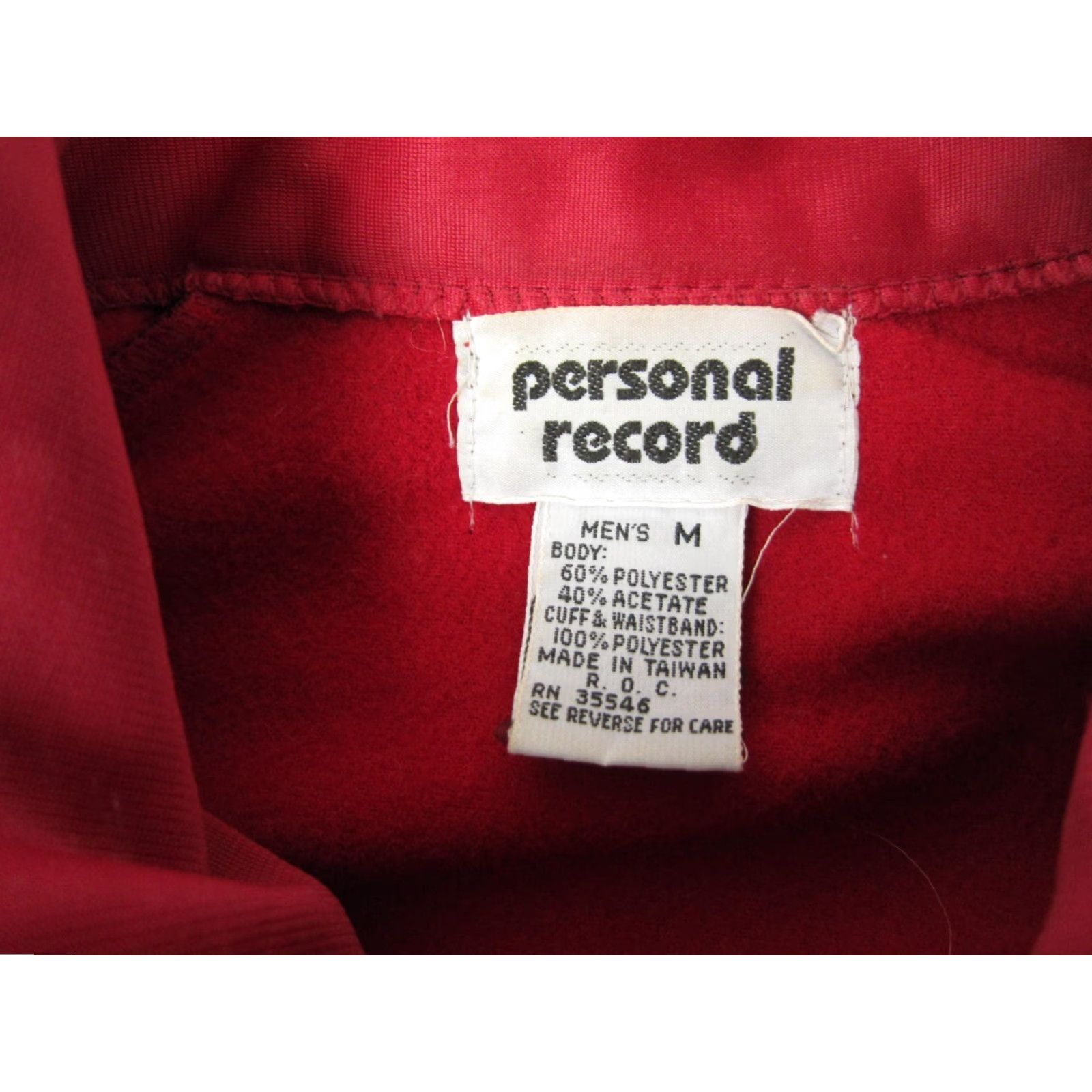 Vintage Vintage Sweatshirt Mens M Red Knit Full Zip High Neck Pullover USA All Seasons Vintage 90s Theme USA Mens M Red Knit Full Zip High Neck Sweatshirt Size US M / EU 48-50 / 2 - 6 Thumbnail