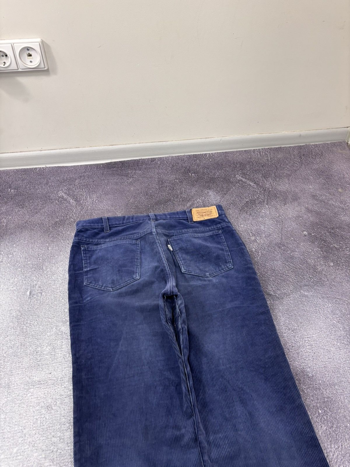 Levi's Vintage 1970s Levi’s 527 Navy Blue Corduroy Pants Size US 36 / EU 52 - 13 Thumbnail