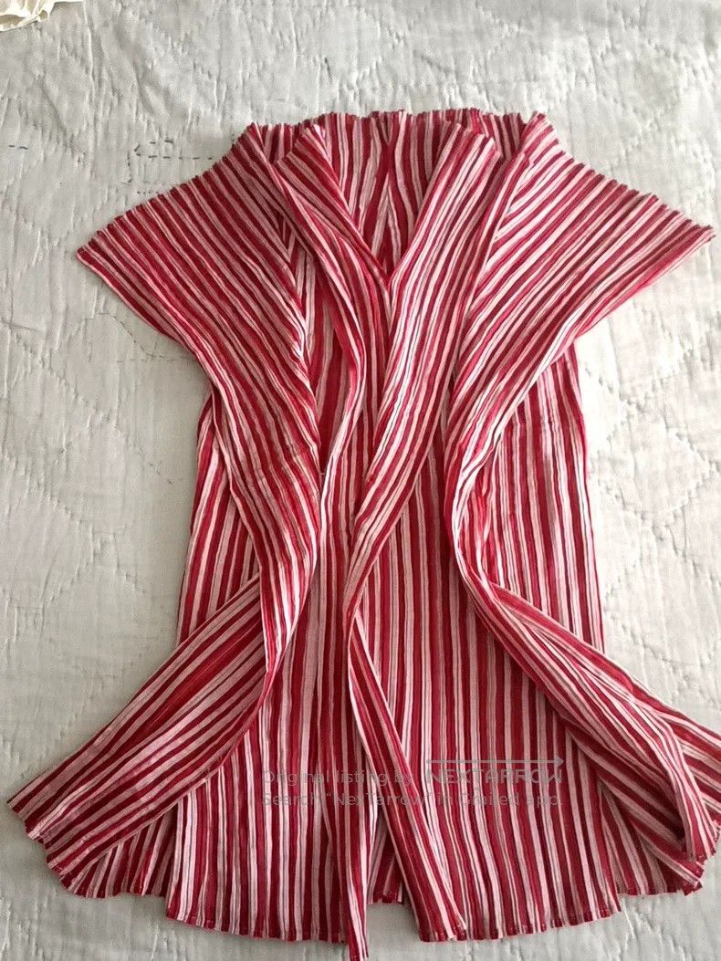 Issey Miyake Issey Miyake Pink Vest Size M / US 6-8 / IT 42-44 - 1 Thumbnail