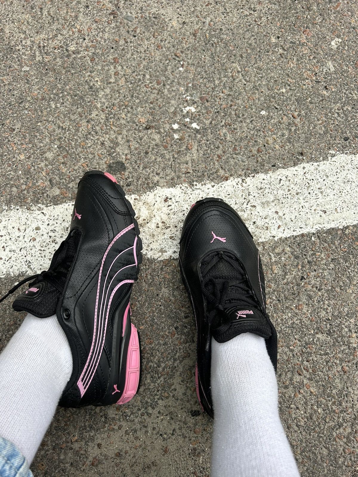 Puma × Vintage 2000s Puma Vintage Sneakers black pink Size US 6 / IT 36 - 10 Thumbnail