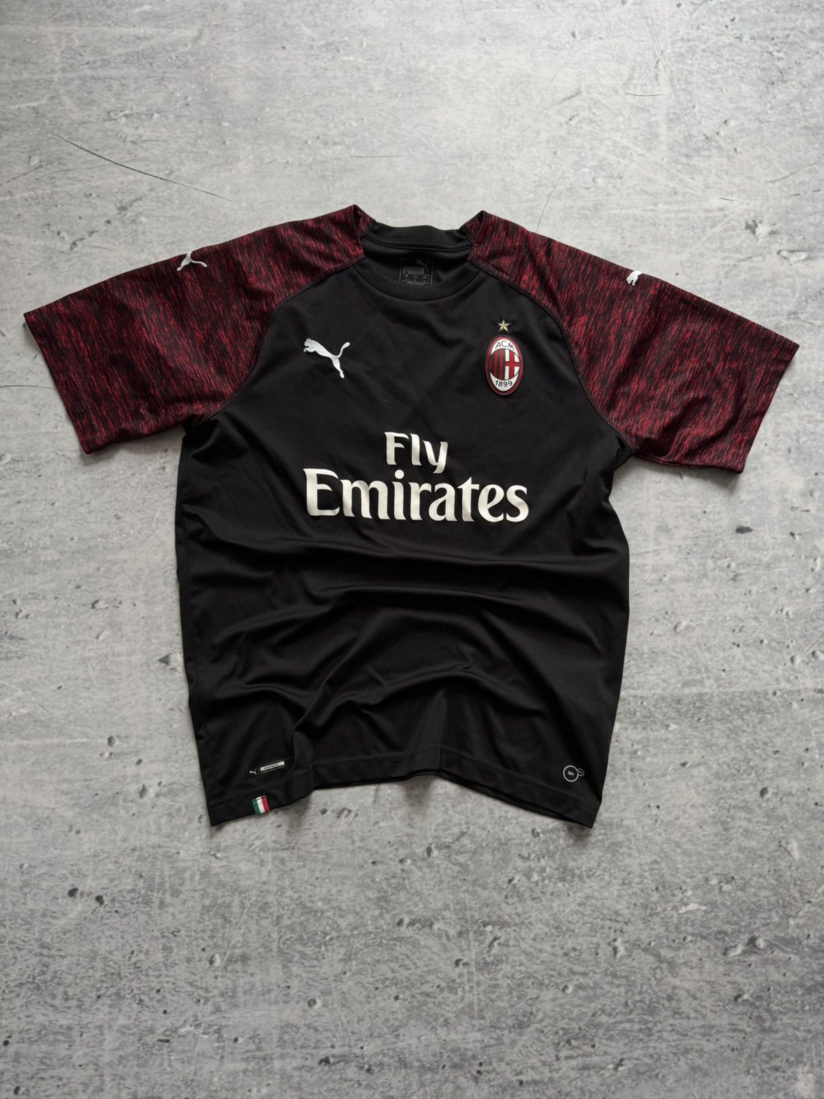 Puma × Vintage Puma jersey ACM Fly Emirates Milan size L Size US L / EU 52-54 / 3 - 3 Thumbnail