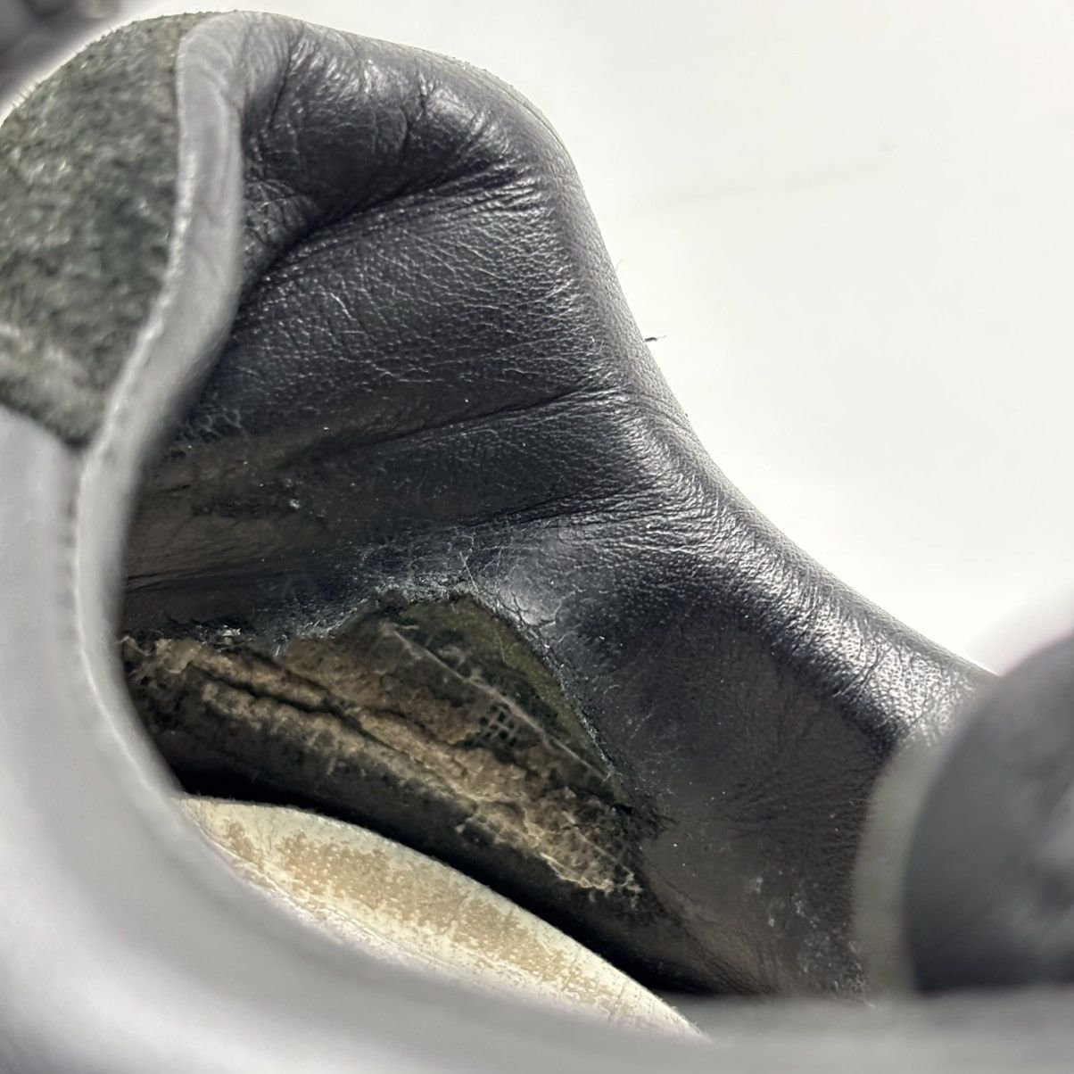 Maison Margiela Maison Margiela Triple Black Gats Size US 7.5 / EU 40-41 - 14 Thumbnail