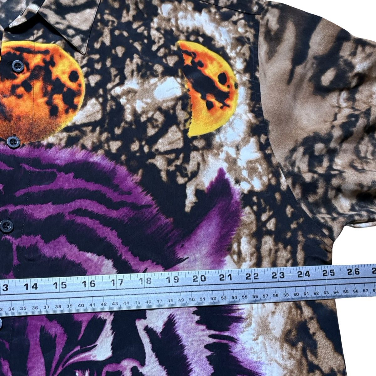 Other Vintage Y2K Trust Tiger Graphic Button Down Shirt Men's XL Size US XL / EU 56 / 4 - 4 Thumbnail