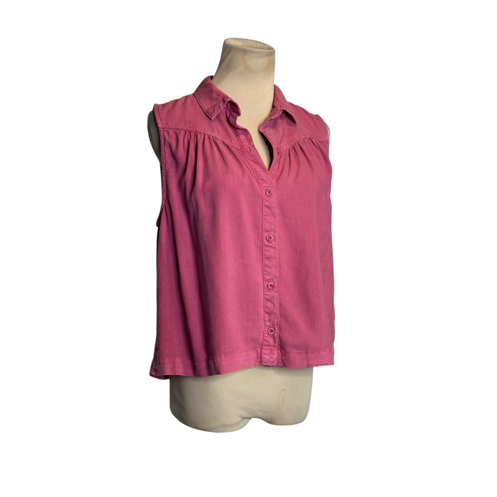 Bella Dahl Bella Dahl pink sleeveless buttoned blouse size small Size S / US 4 / IT 40 - 10 Thumbnail
