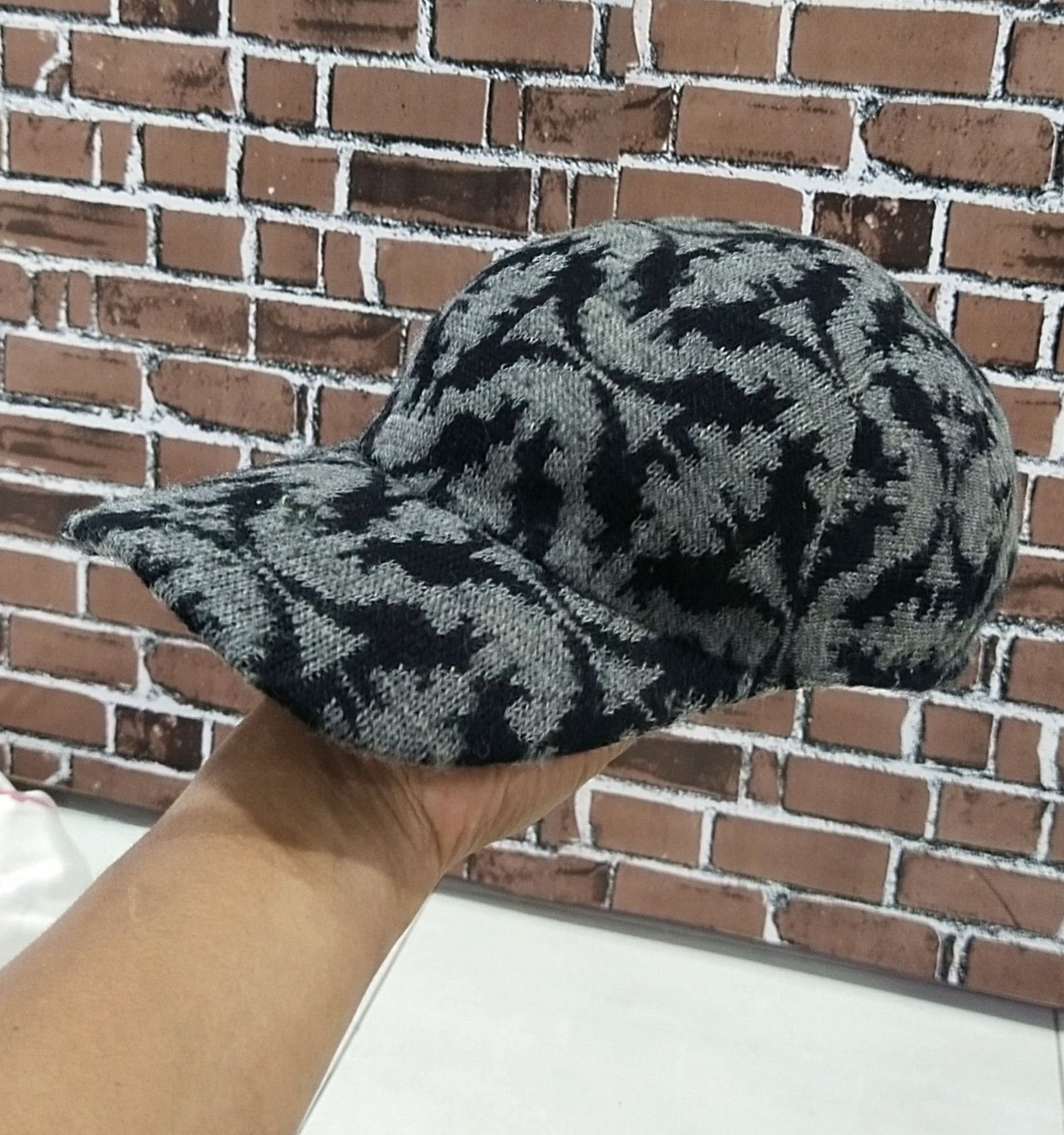 Kangol 💥FINAL DROP RARE KANGOL HATS💥 Size ONE SIZE - 1 Thumbnail