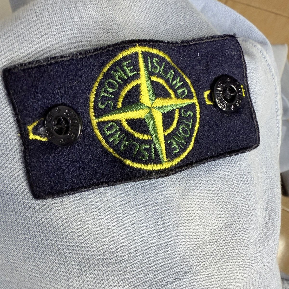 Stone Island Stone Island 2014 Washed Blue Badge Light Sweatshirt Hoodie Size US XL / EU 56 / 4 - 5 Thumbnail