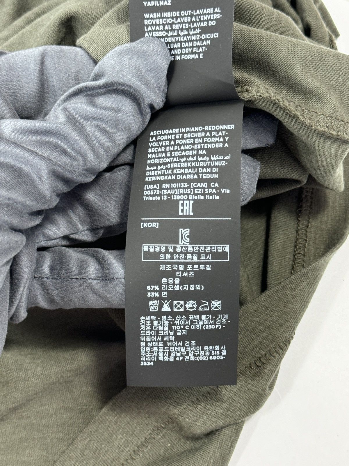 Tom Ford LOGO DETAILED T-SHIRT Size US L / EU 52-54 / 3 - 9 Thumbnail