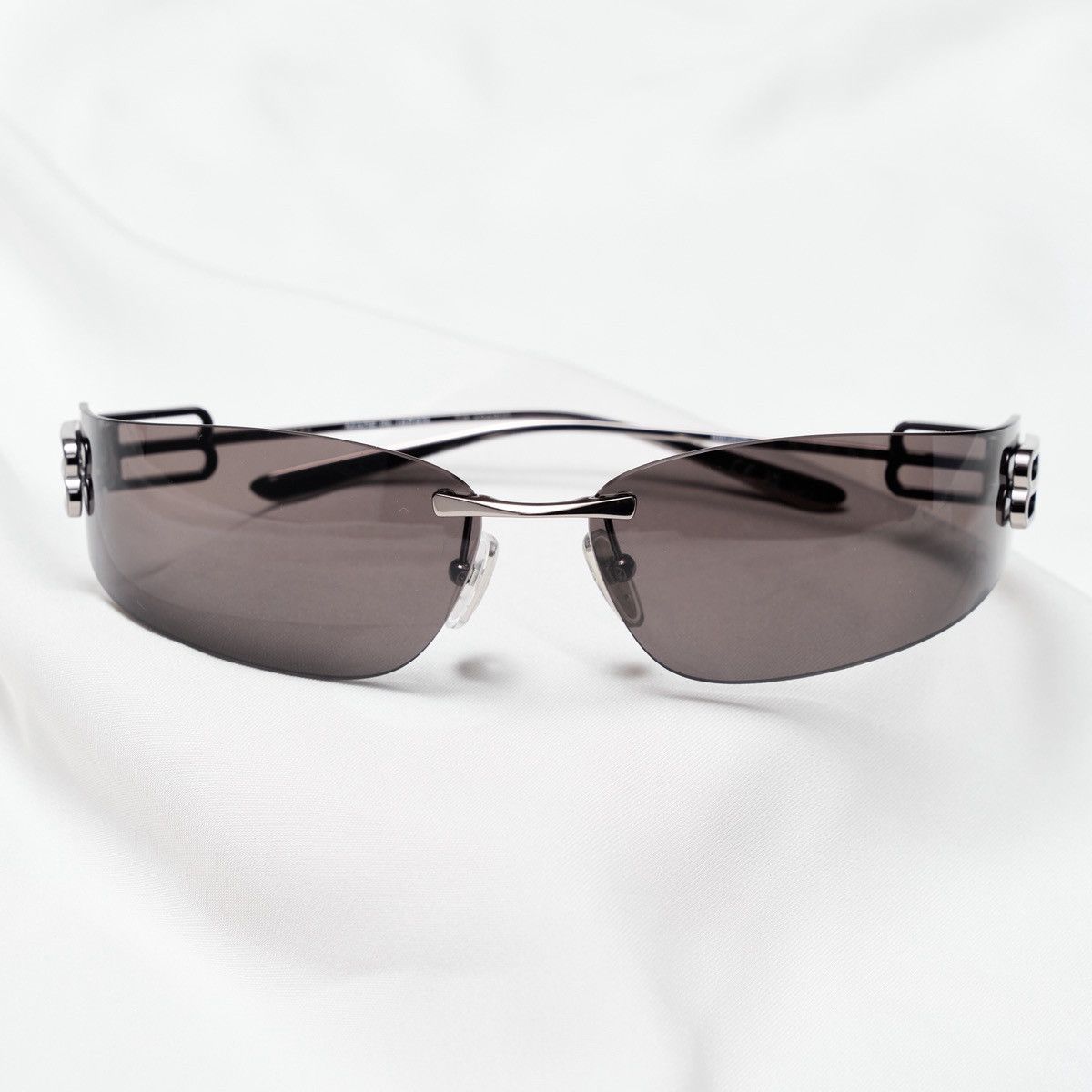 Balenciaga BALENCIAGA BB0484S 002 SUNGLASSES Size ONE SIZE - 6 Thumbnail