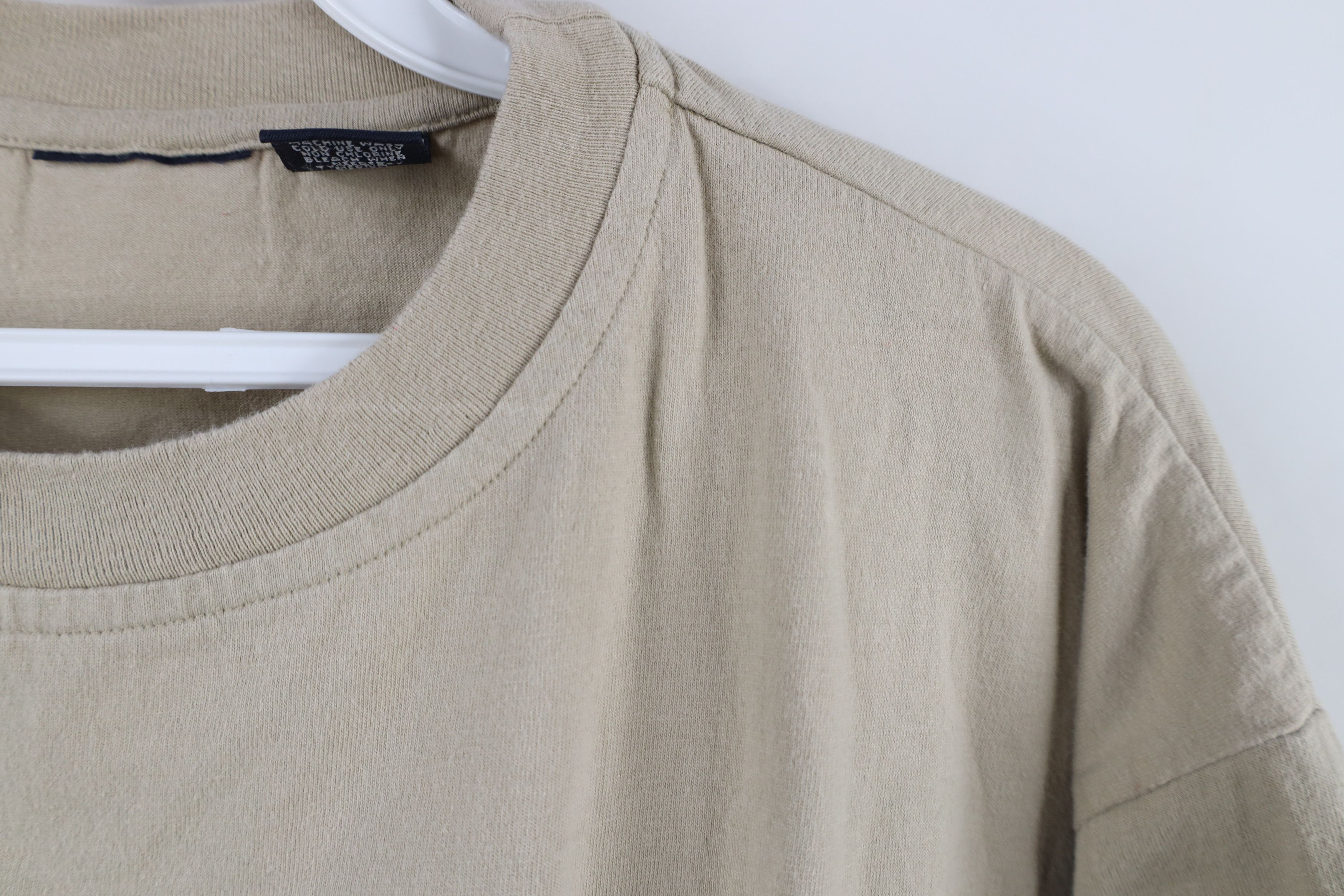 Vintage Vintage 90s Streetwear Short Sleeve T-Shirt Beige Cotton Size US L / EU 52-54 / 3 - 5 Thumbnail