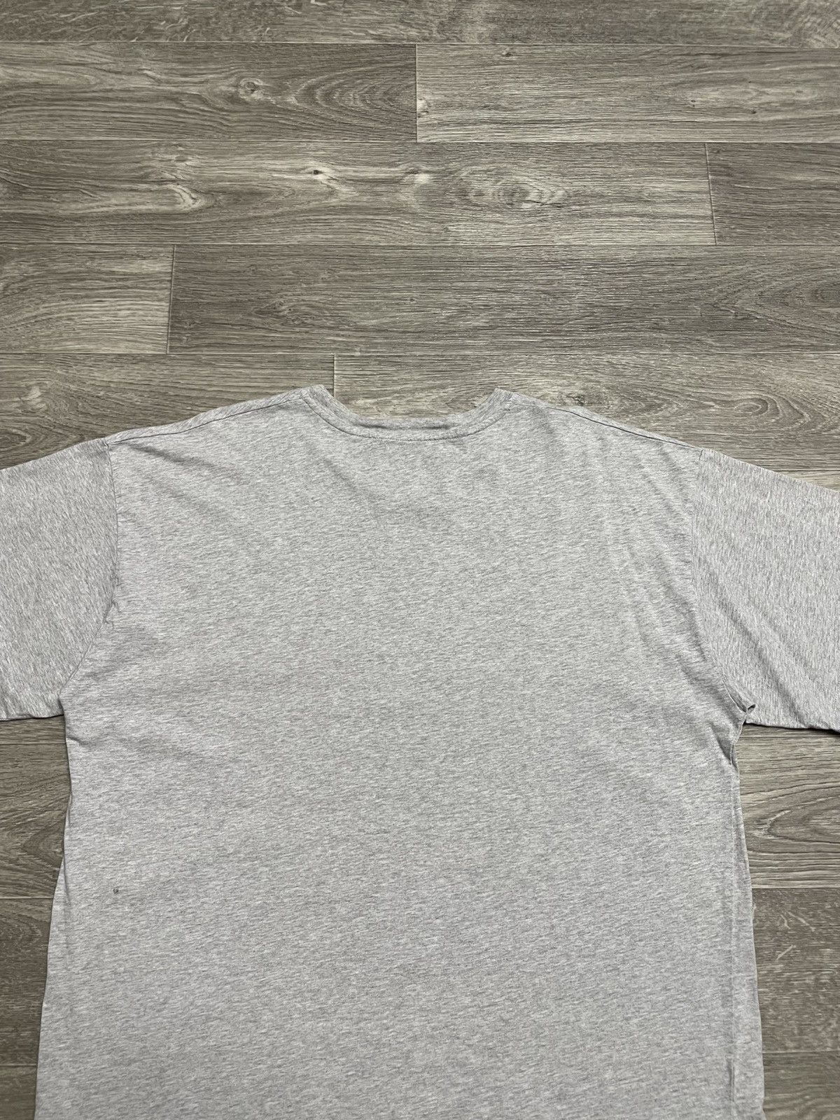 Moschino Vintage Moschino Milano Big Logo Gray T-Shirt Size US XL / EU 56 / 4 - 14 Thumbnail