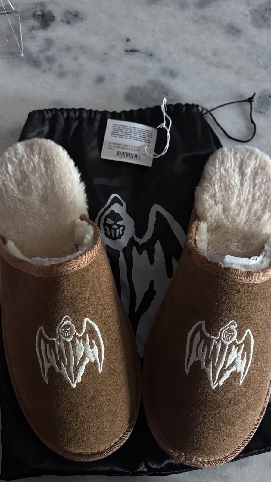 Warren Lotas WARREN LOTAS “BAT REAPER FUR SLIPPERS” XXL Size US 14 / EU 47 - 3 Thumbnail