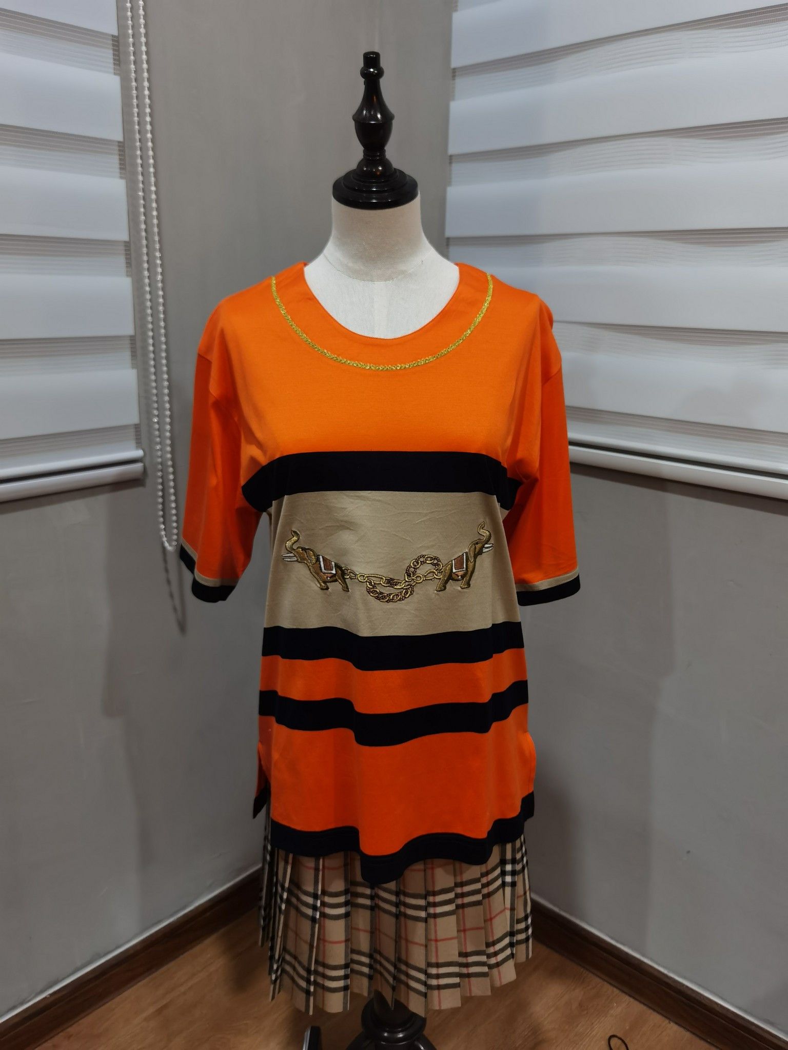 Other Cellini luxury Italy made tee S 1600 Size S / US 4 / IT 40 - 1 Thumbnail