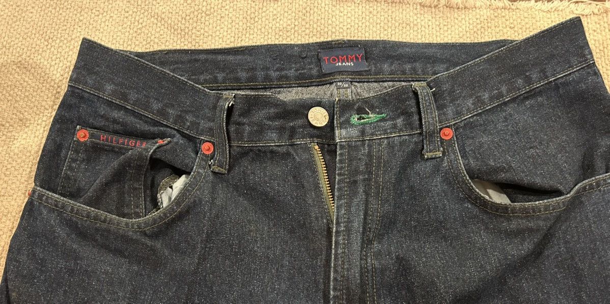 Tommy Jeans Tommy Jeans Men’s Tommy Hilfiger Vintage 90’s Denim Jeans Size US 32 / EU 48 - 6 Thumbnail