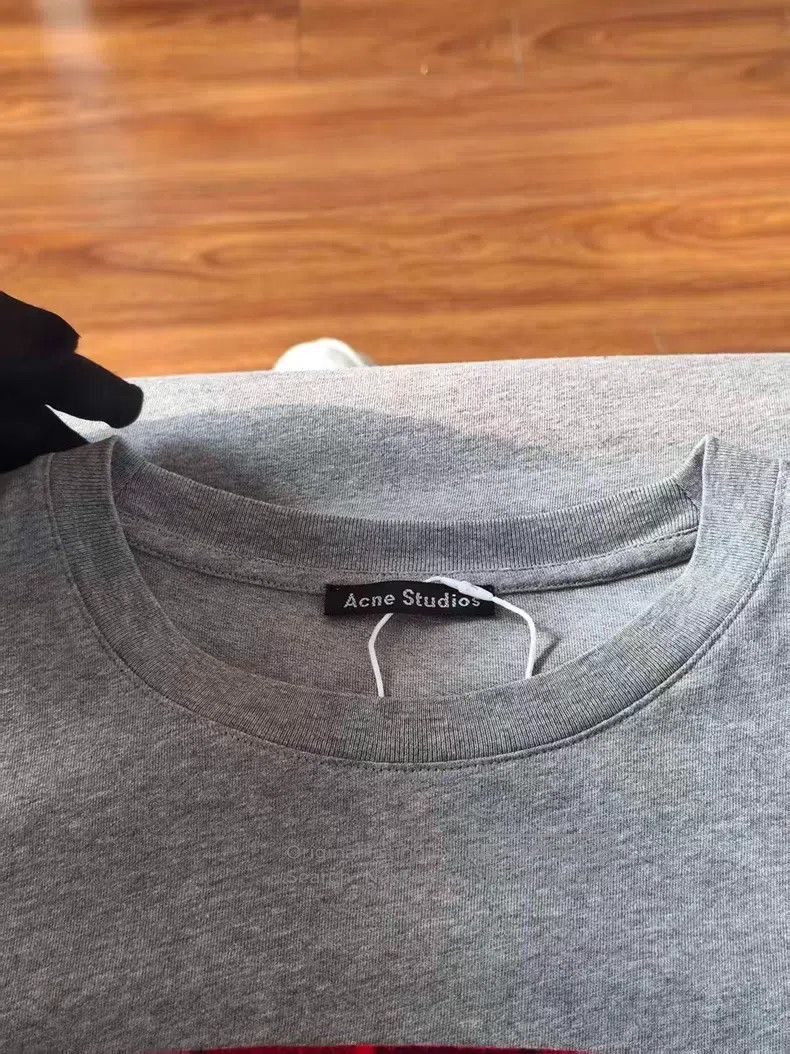 Acne Studios Acne Studios Gray Smile Long Sleeve T-Shirt Size S / US 4 / IT 40 - 7 Thumbnail
