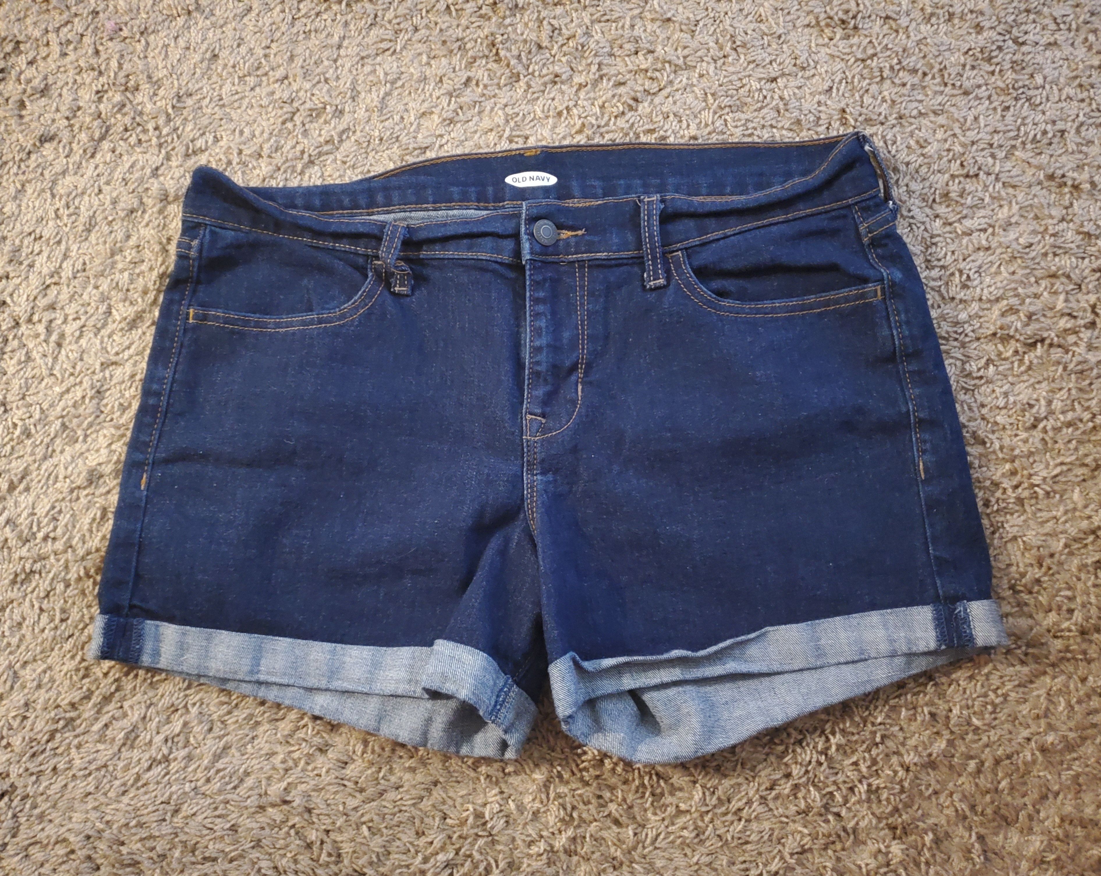 Old Navy Blue denim shorts w/ rolled hem (size 12) Size 34" / US 12 / IT 48 - 1 Thumbnail