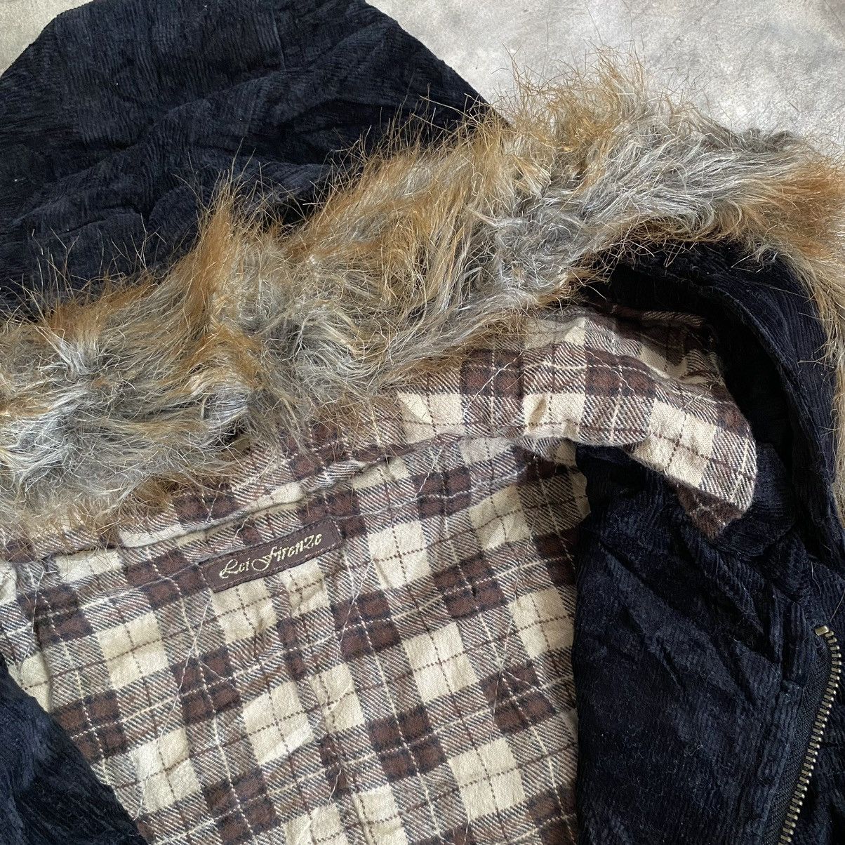 Japanese Brand 2000s Rei Firenze Apocalypse style Corduroy Fur Zip Jacket Size M / US 6-8 / IT 42-44 - 4 Thumbnail