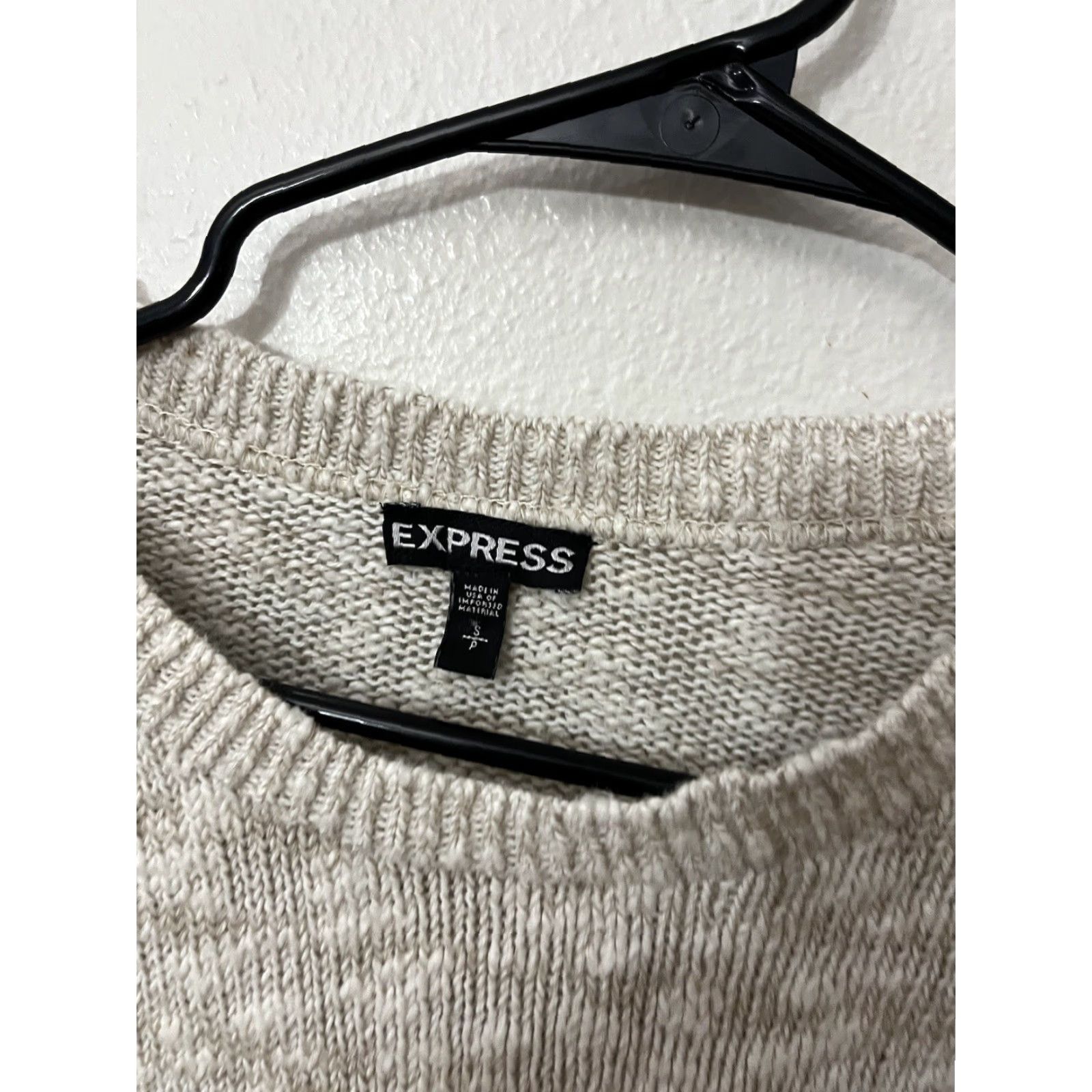 Express Express Womens Beige Small Round Neck Solid Long Sleeve Sweater Top Size S / US 4 / IT 40 - 2 Thumbnail