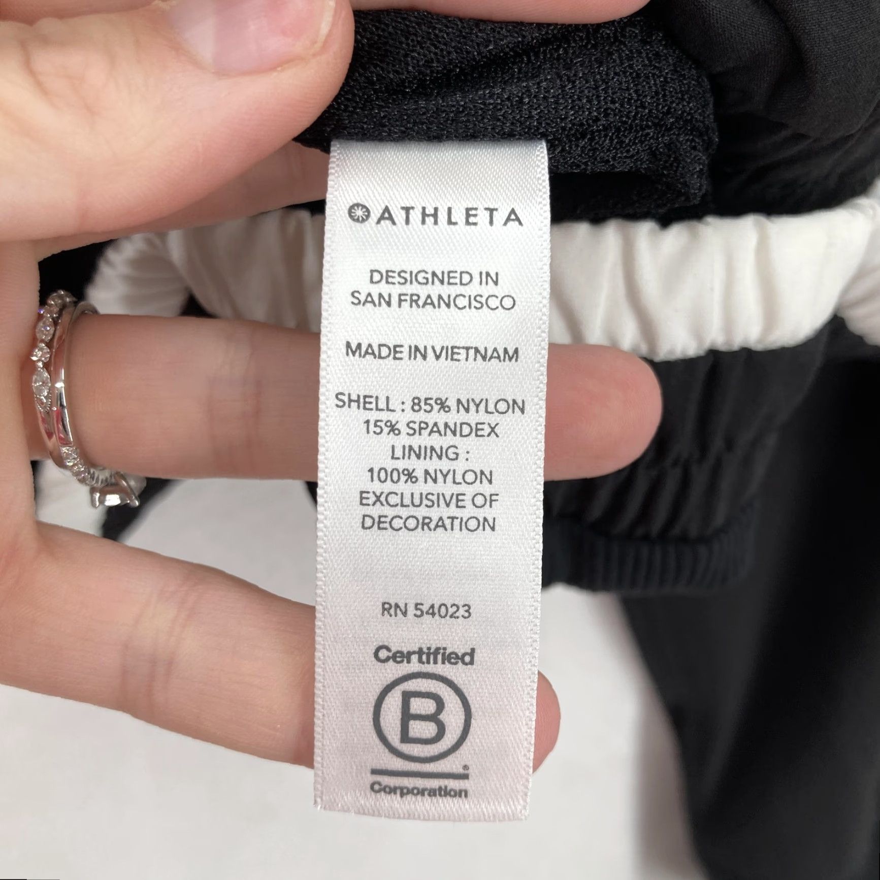 Athleta Athleta Brooklyn Black and White Full Zip Track Bomber Jacket Womens Medium Gym Size M / US 6-8 / IT 42-44 - 5 Thumbnail