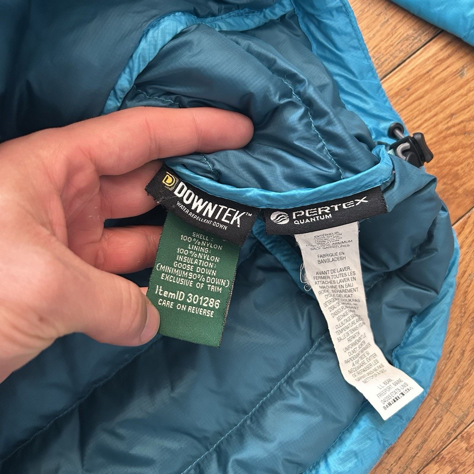L.L. Bean US Ski Team Down Downtek Puffer Hooded Zip Women’s Jacket Size M / US 6-8 / IT 42-44 - 5 Thumbnail