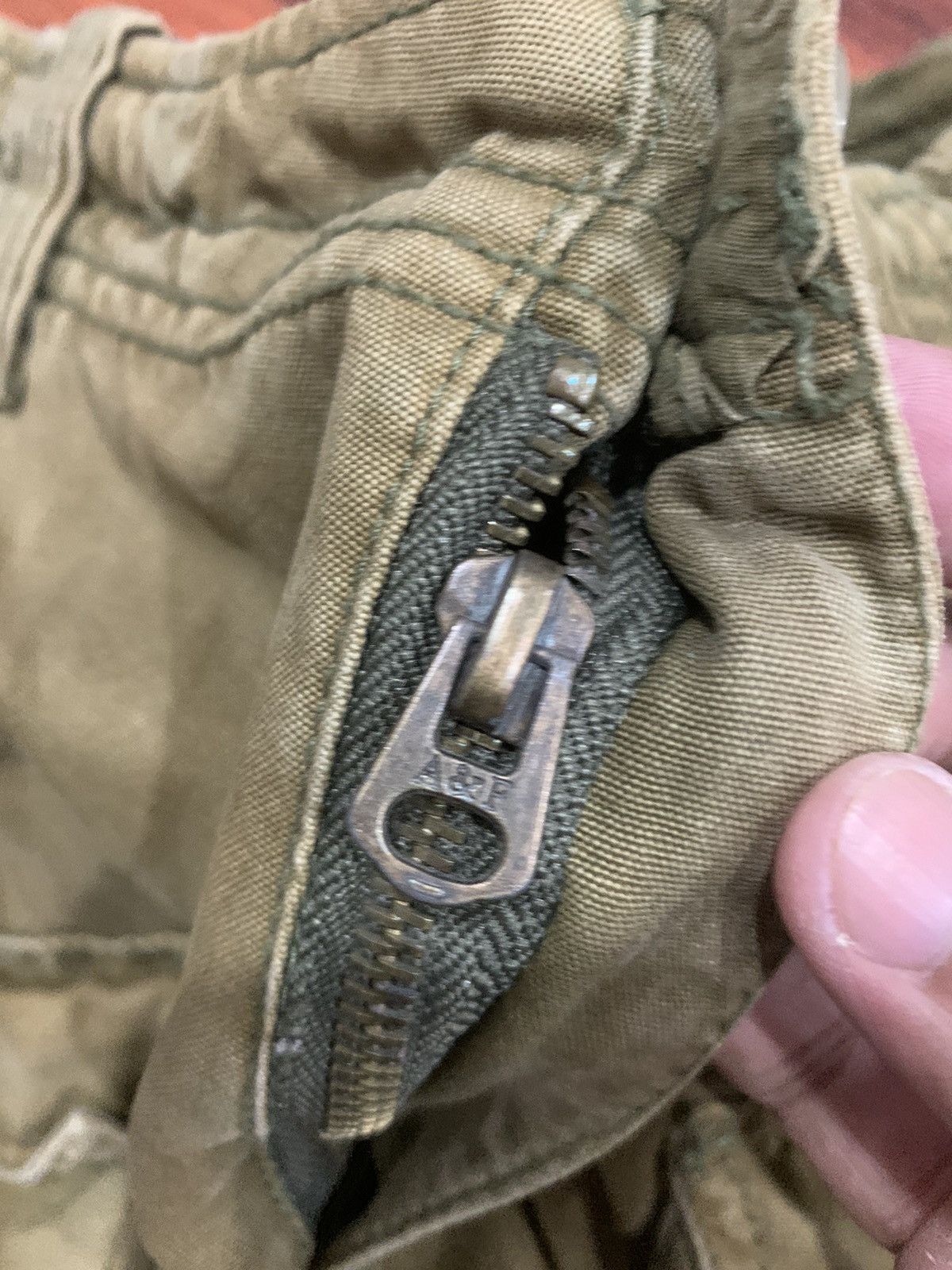 Abercrombie & Fitch Abercrombie & Fitch Cargo Pants Size US 30 / EU 46 - 7 Thumbnail