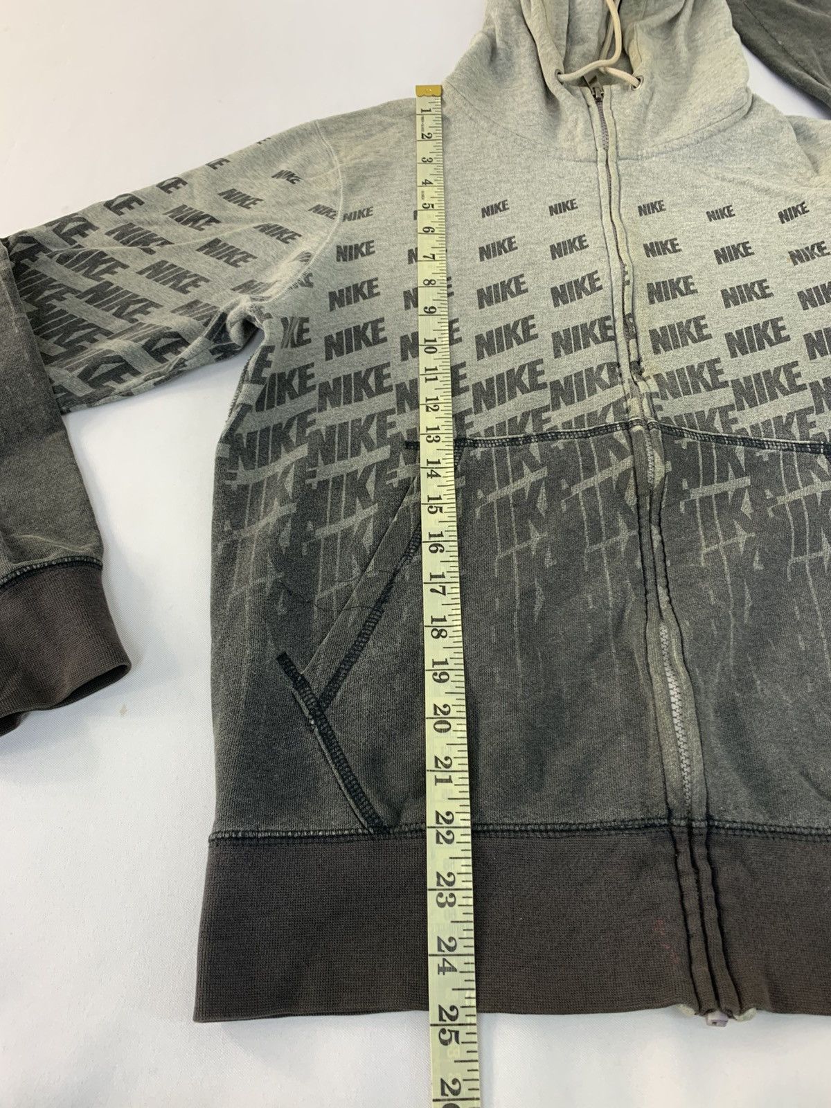 Nike Nike Sportswear Zip Up Hooded Nova Checked Design Spell Out Size US M / EU 48-50 / 2 - 13 Thumbnail
