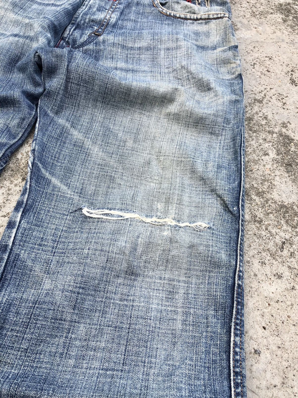 Diesel DIESEL DISTRESSED DENIM Size US 31 - 7 Thumbnail