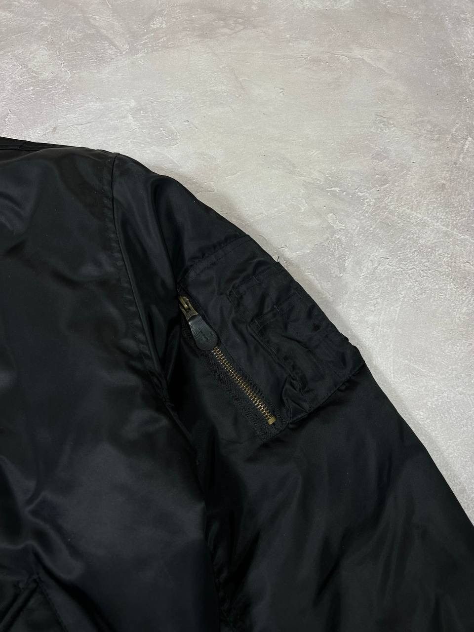 Vintage Vintage MA-1 Nylon Bomber Jacket Size US XL / EU 56 / 4 - 4 Thumbnail