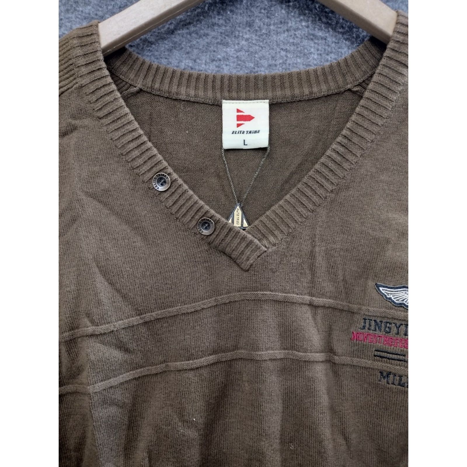 Aeronautica Militare Elite Tribe Aeronautica Militare 2 Button Long Sleeve Knitted Sweater Brown L Mens Pullover Knit Wool V-Neck Size US L / EU 52-54 / 3 - 3 Thumbnail