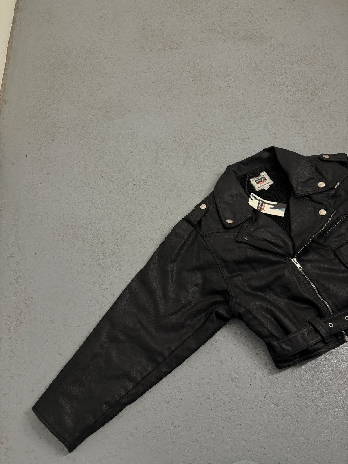 Wrangler Wrangler x Fender Soft Leather Insulated Cropped Jacket Size M / US 6-8 / IT 42-44 - 9 Thumbnail