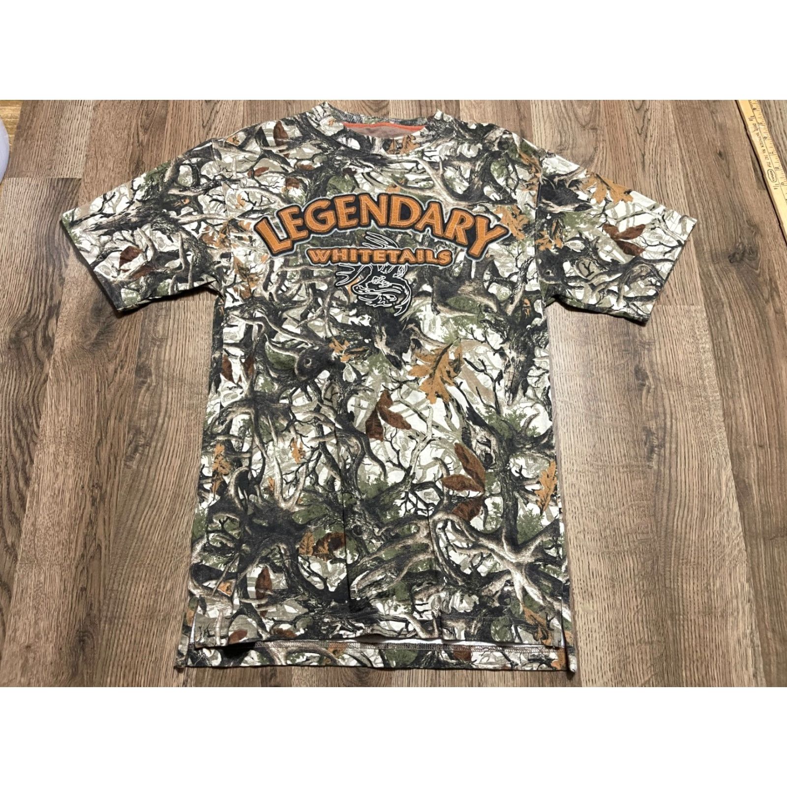 Vintage Legendary Whitetails Shirt Mens Size Small Brown Green Camouflage T-Shirt Casual Short Sleeve Regular Fit Vintage No N/A Size S / US 4 / IT 40 - 2 Thumbnail