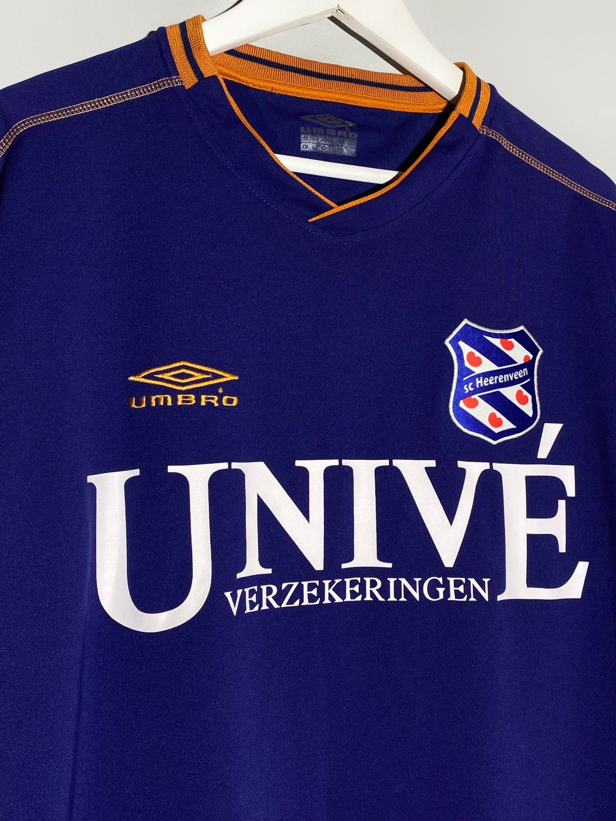 Umbro Umbro Heerenveen 2004/05 Away Football Shirt Jersey Size US XL / EU 56 / 4 - 3 Thumbnail