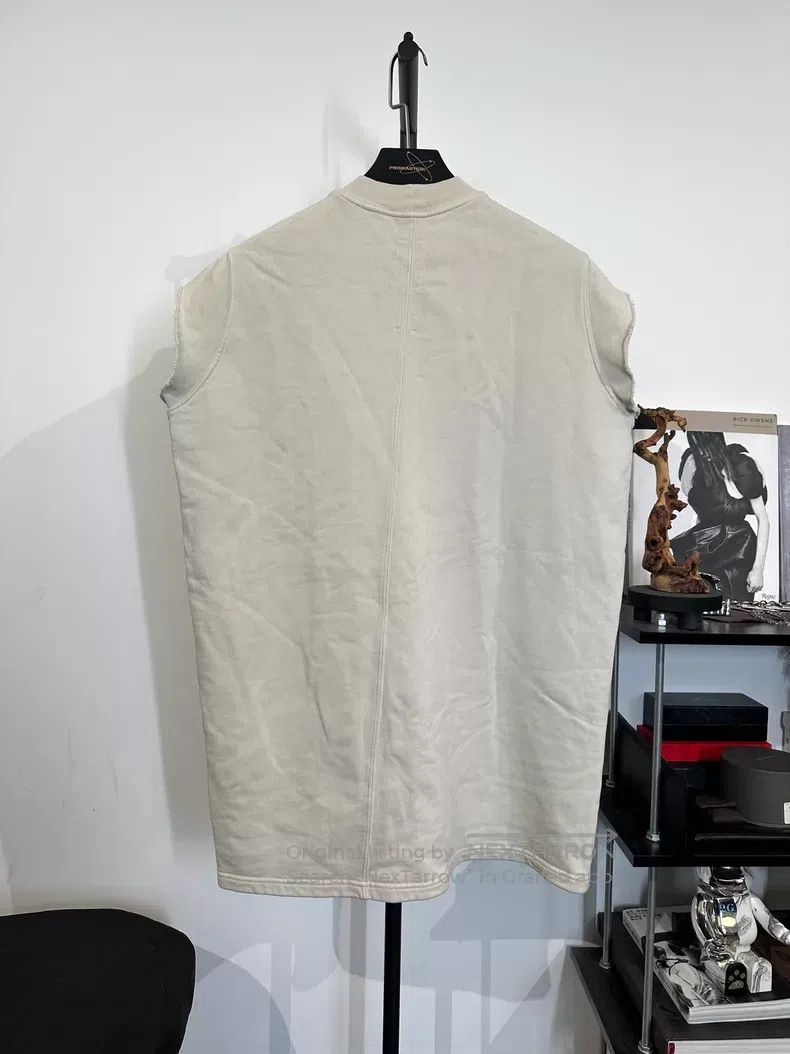 Rick Owens Rick Owens size os Tapestry sleeveless vest Size US M / EU 48-50 / 2 - 2 Thumbnail