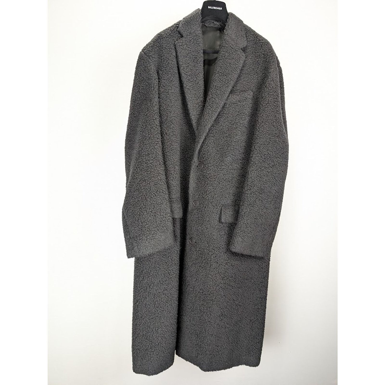 Balenciaga o1rshd1 Boxy Coat Fur in Black Size US XS / EU 42 / 0 - 2 Thumbnail