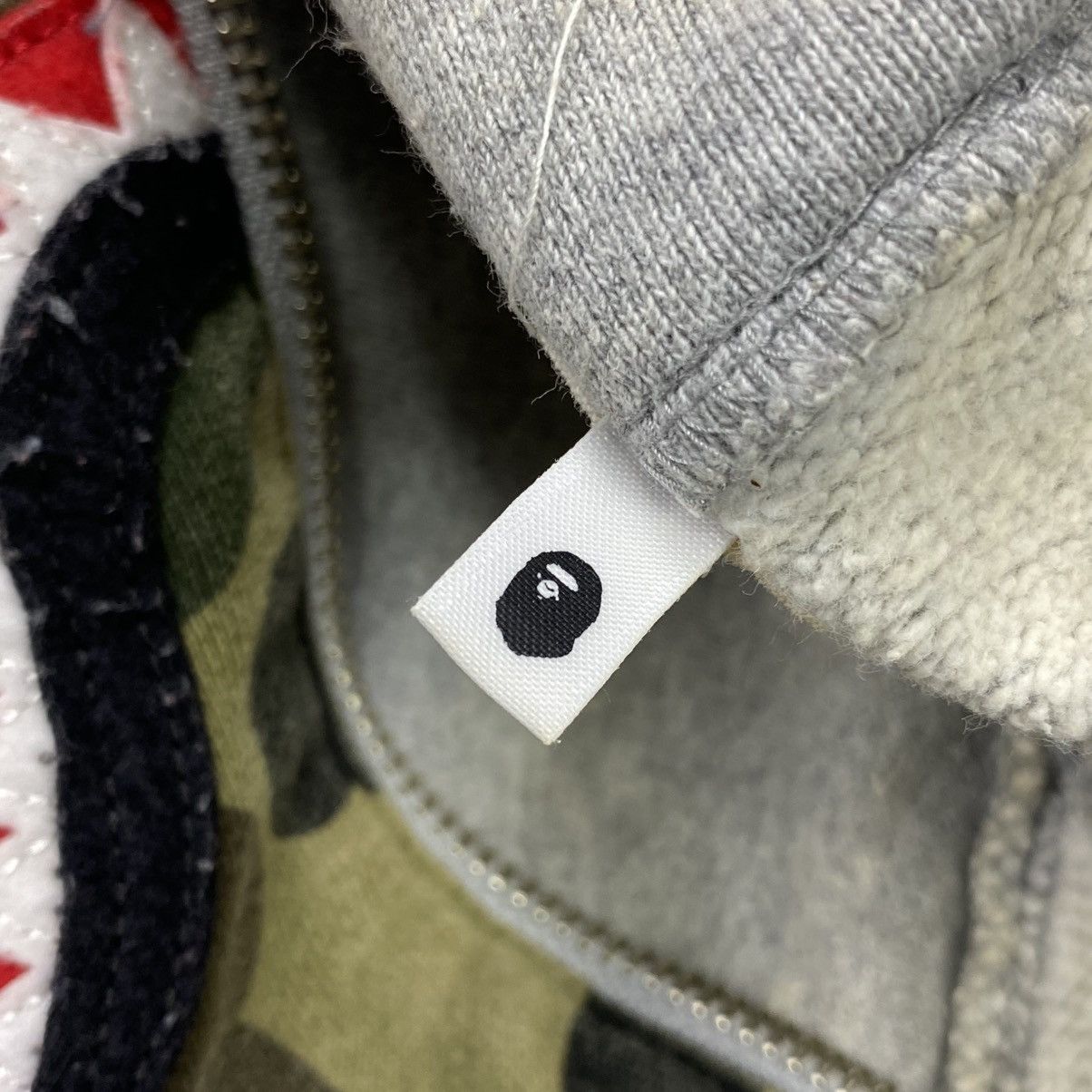 Bape Shark Half Zip Pullover Hoodie Size US S / EU 44-46 / 1 - 11 Thumbnail