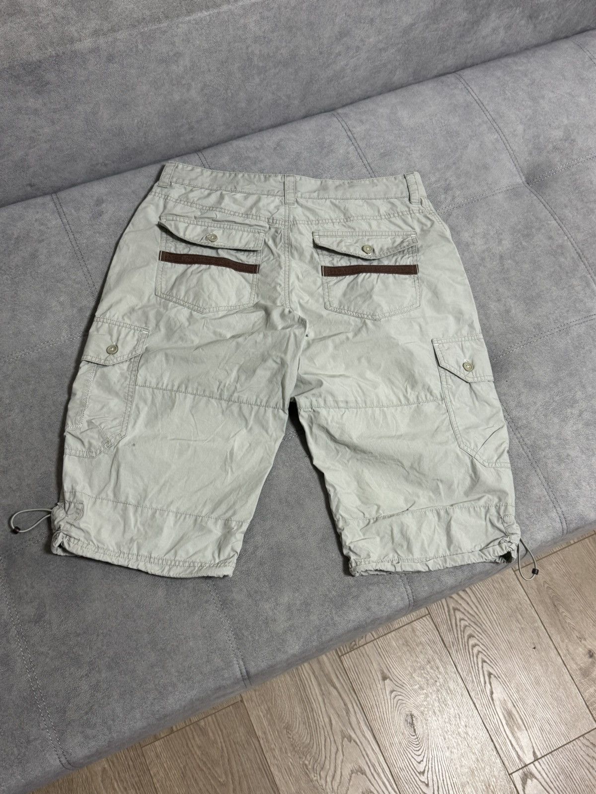 Nike Vintage Nike cargo Y2K shorts size M baggy military style Size US 32 / EU 48 - 8 Thumbnail