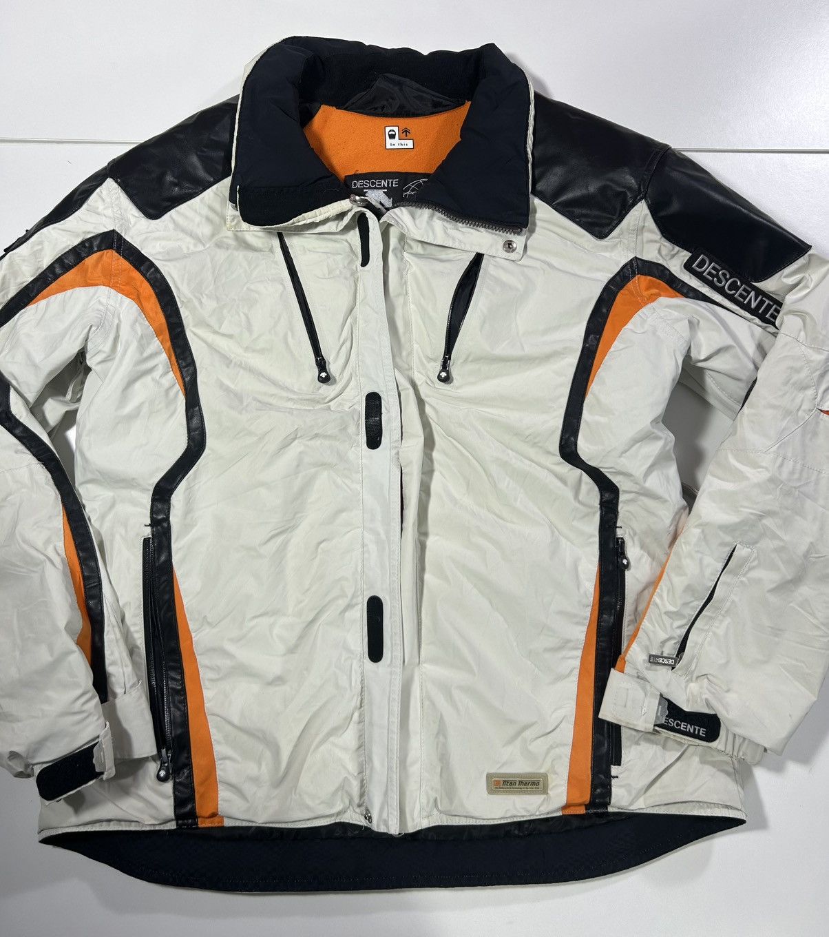 Descente Large Mens Decente Airdrive titan thermo padded ski jacket Size US L / EU 52-54 / 3 - 1 Thumbnail