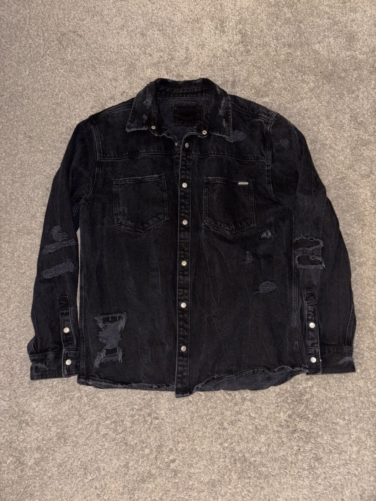 Zara Distressed Long-sleeve Button Up Size US L / EU 52-54 / 3 - 1 Thumbnail