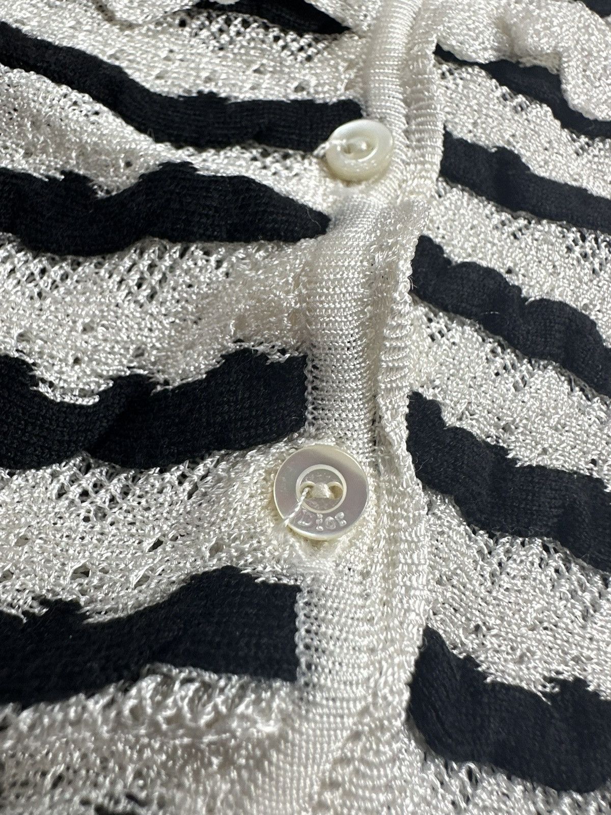 Dior Christian Dior Boutique 2010 silk john galliano Button Top Size M / US 6-8 / IT 42-44 - 4 Thumbnail